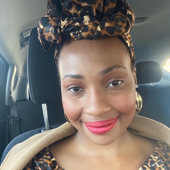 Meet your Posher, Kiauna - Picture 5 of 5